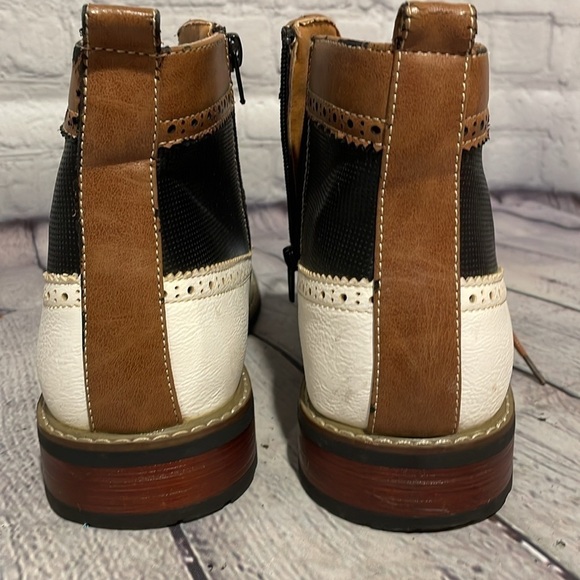 Mens Oxford, chukka boots, tan white and blue with side zip size 10 medium - Picture 8 of 8